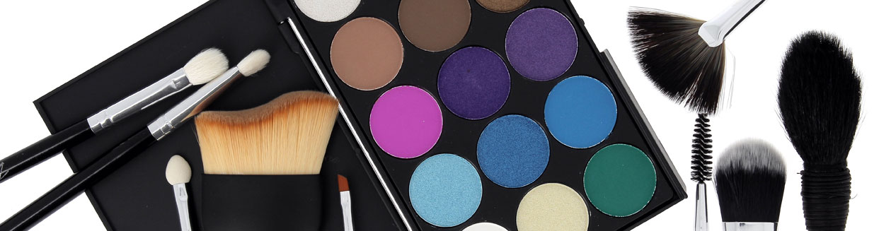 Productos de maquillaje de Dora Make Up